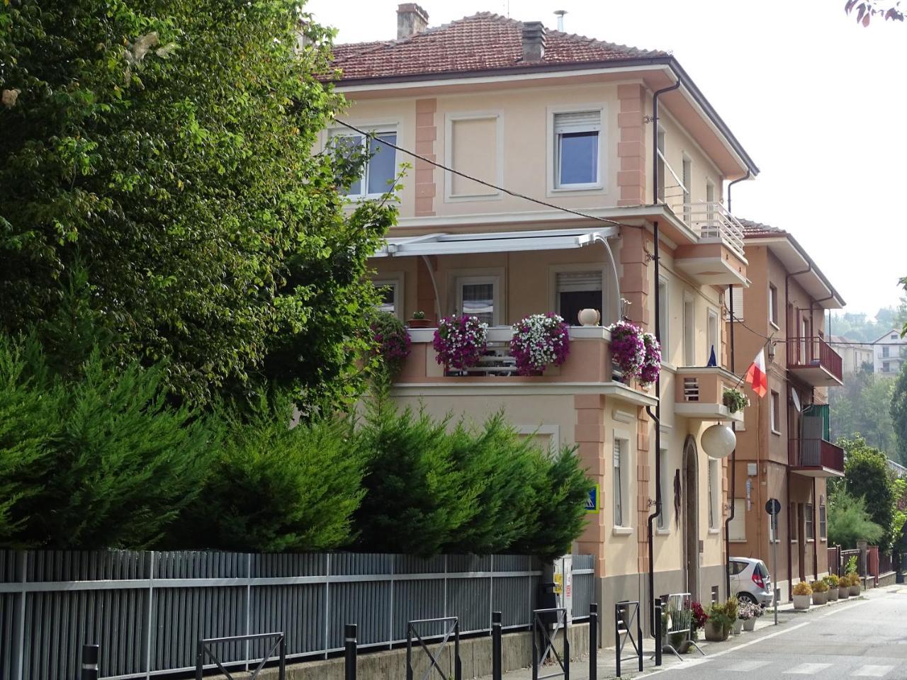 La Pajassa Bed & Breakfast Alba  Exterior photo